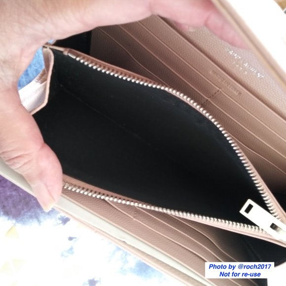 YSL Yves Saint Laurent Monogram Matelasse Wallet - Picture 4 of 15